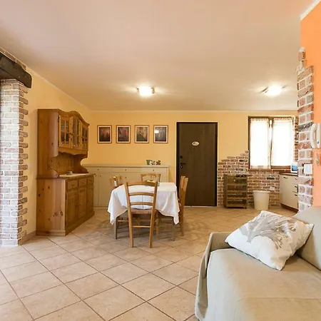 Holiday home Giulia